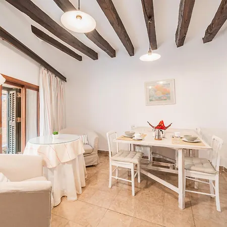 Holiday home La Sastreria *